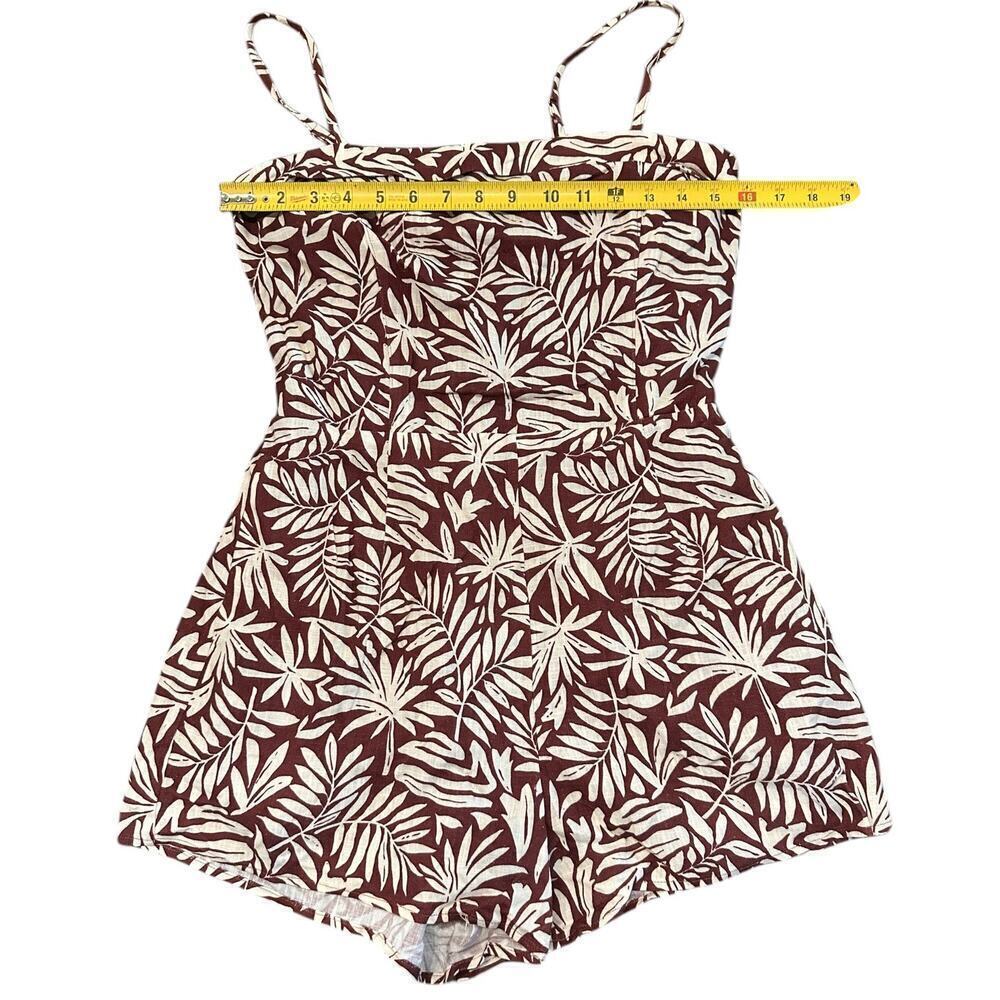 Lost + Wander Brown Tropical Leaf Print Romper Size Small — image 4 of 7